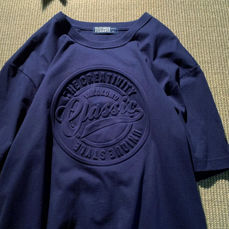 Camiseta Classic Embossed